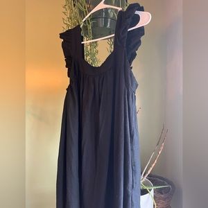 Universal Thread Black Ruffle Sleeve Maxi Dress WITH POCKETS